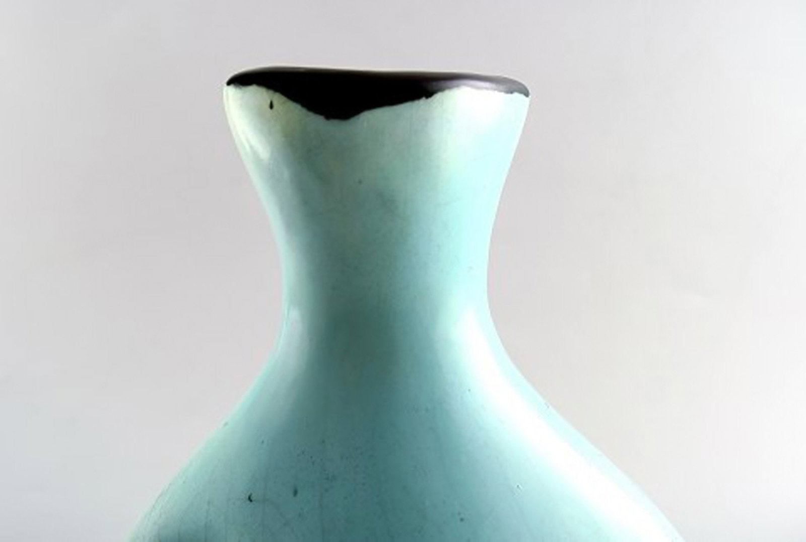 Hans Hedberg (1917-2007) Swedish ceramist. Unique ceramic vase. - 4