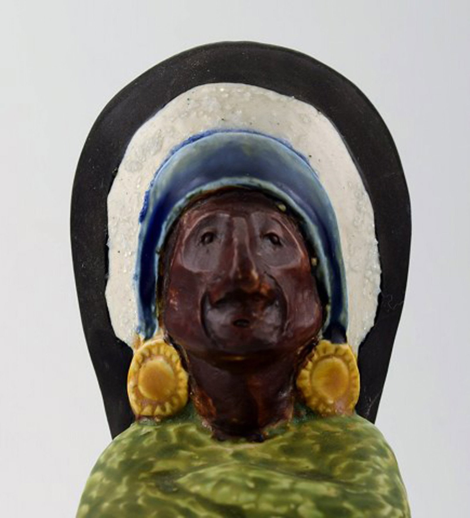 Rolf Palm, Hoganas, three Indians, unique ceramic figures. - 4