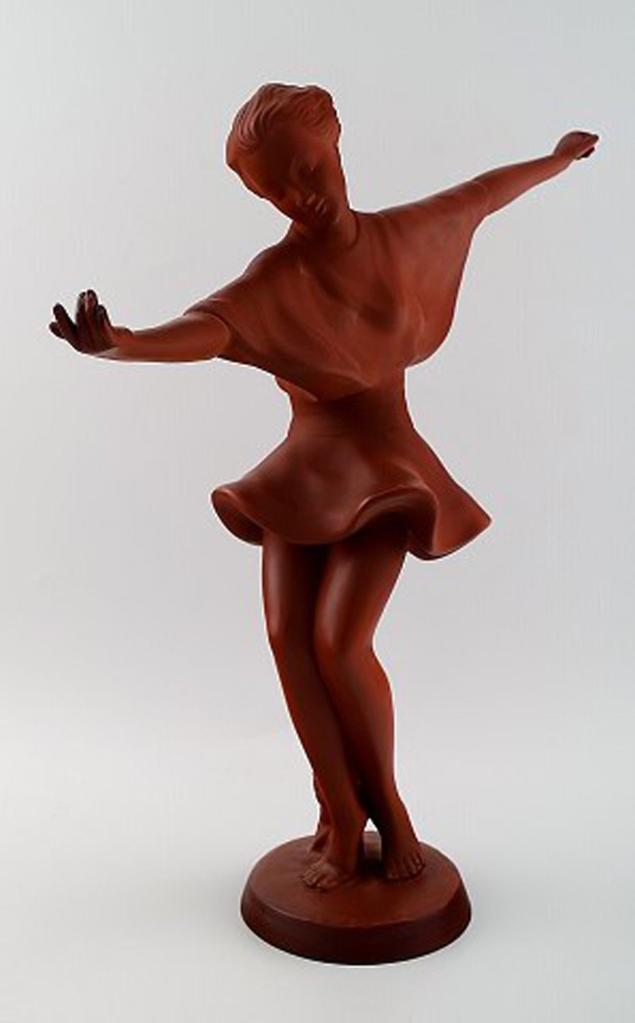 Keramos, Vienna, dancing woman, figure in red clay. Art Deco. - 4