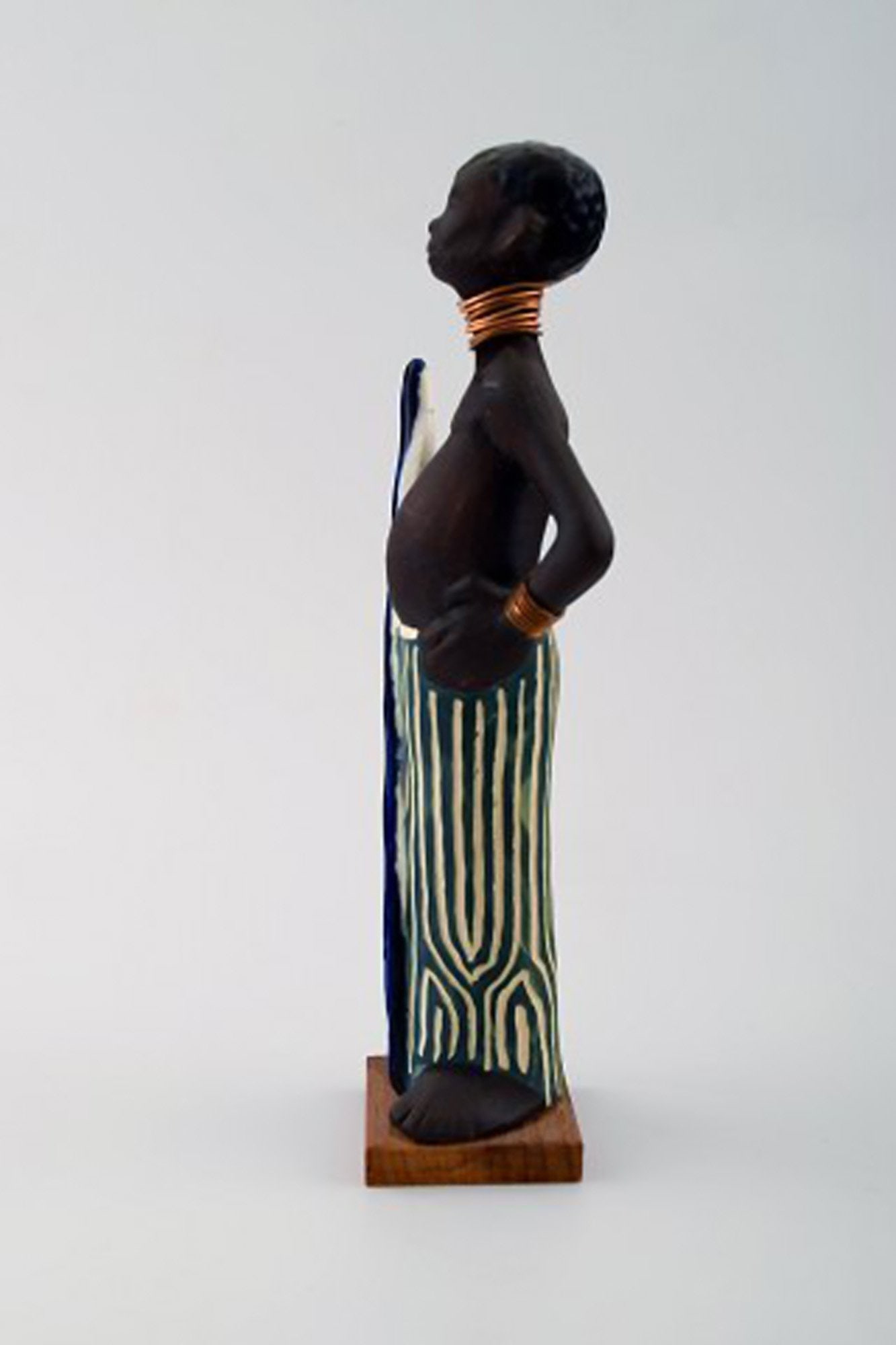 Rolf Palm, Hoganas, unique pottery figurine of chief. - 3