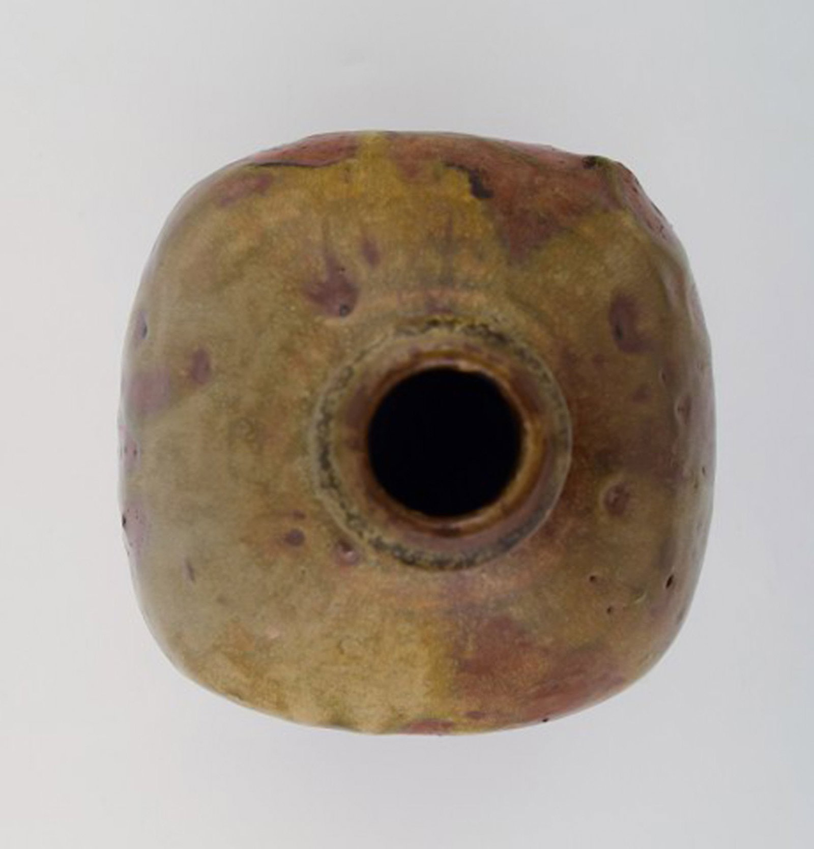 Dorthe Møller, own workshop, ceramic vase in rustic style. Raku burned. - 8