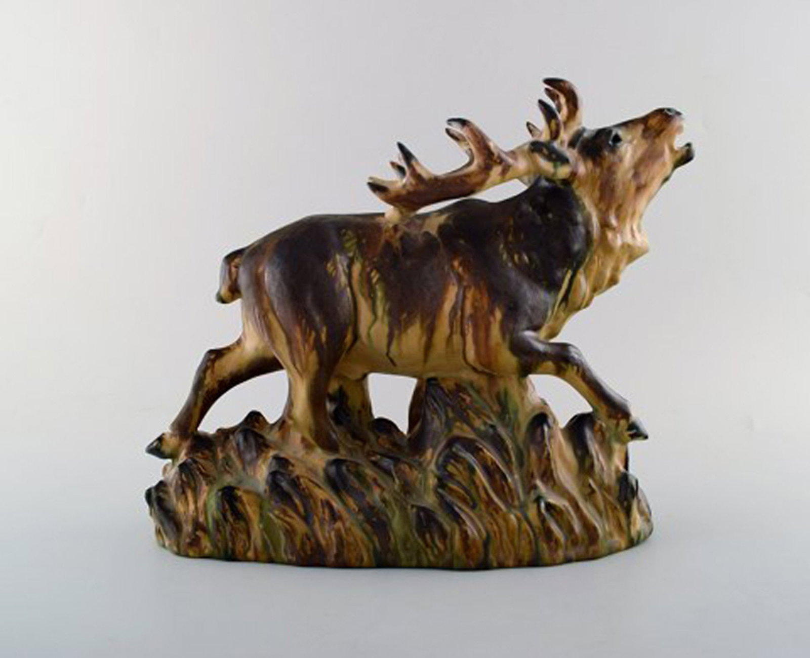 Large Arne Ingdam ceramic figure. Roaring deer. - 4