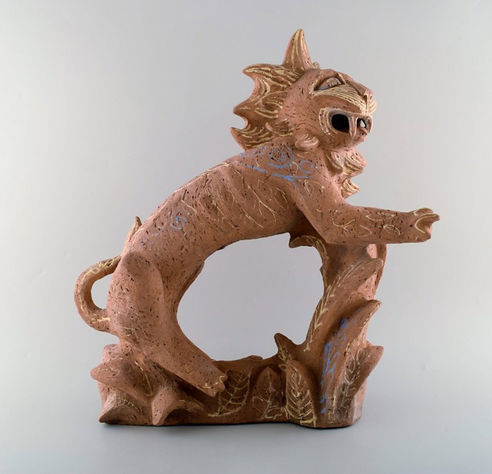 Helge Christoffersen colossal unique figure of cat.: Title: Helge Christoffersen colossal unique figure of cat. Description: Helge Christoffersen colossal unique figure of cat. High quality sculpture in earthenware / terracotta. Own workshop.
