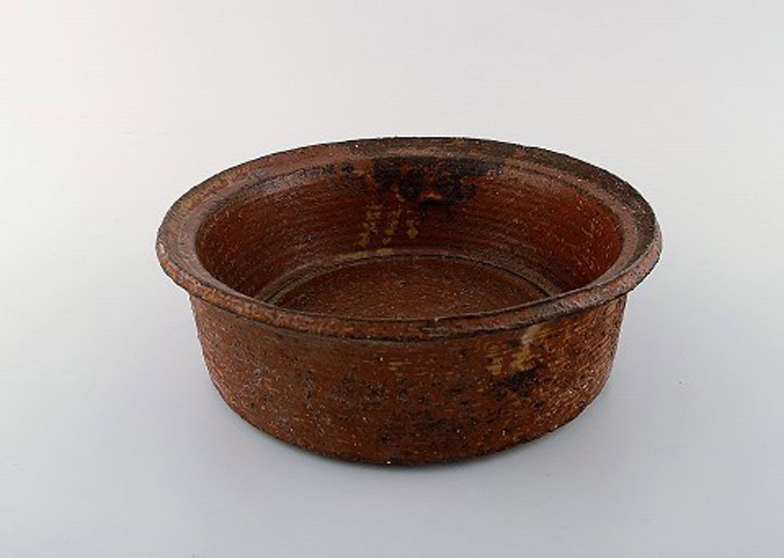 Niels Oluf 'Jeppe' Thorkelin-Eriksen (1926-1981). Danish potter. 2 unique bowls in raku burned clay. - 4