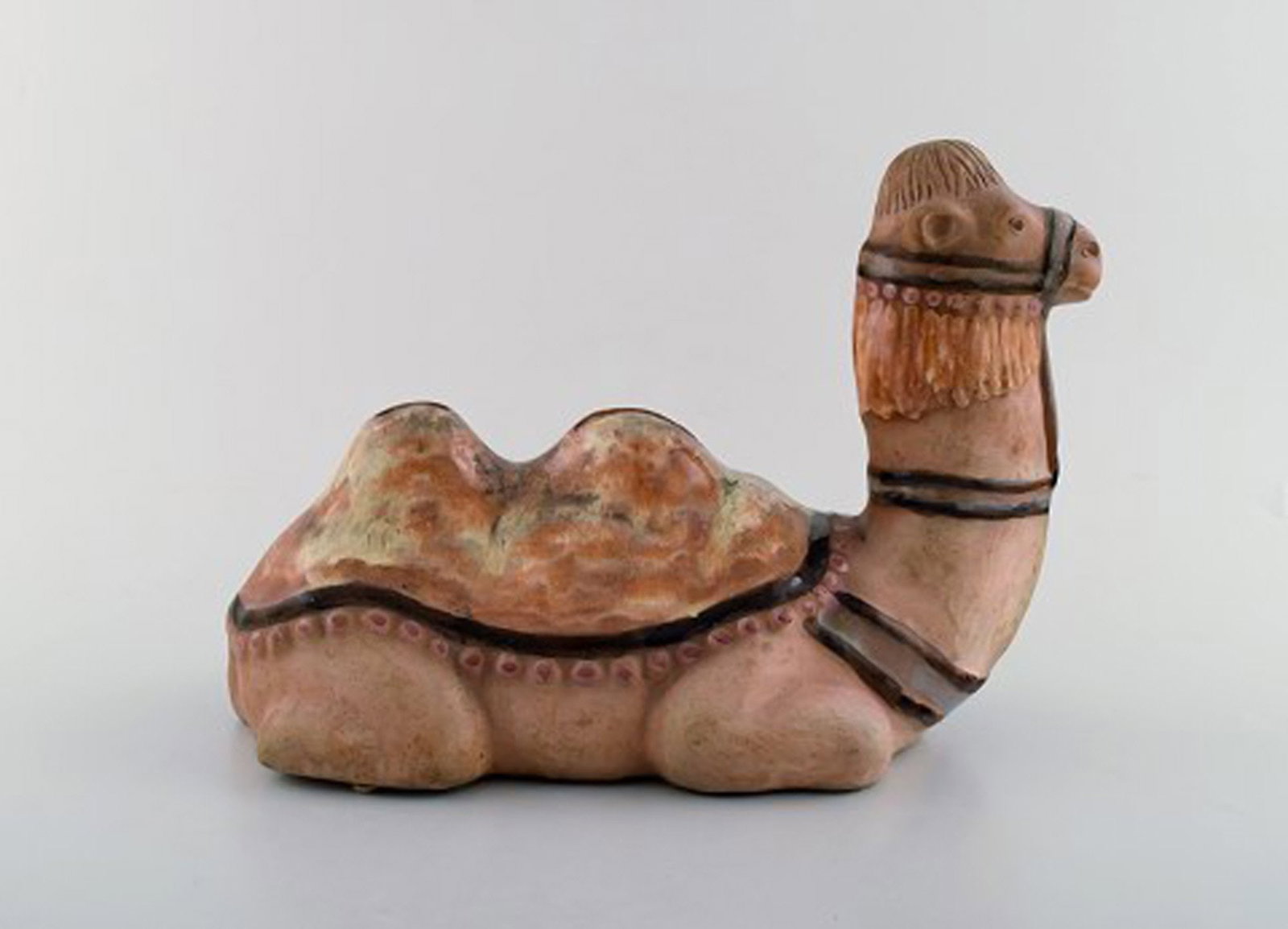 Rutebo Leksand, Sweden. Large money boX in shape of a camel in glazed stoneware / ceramics. 1970's. - 4