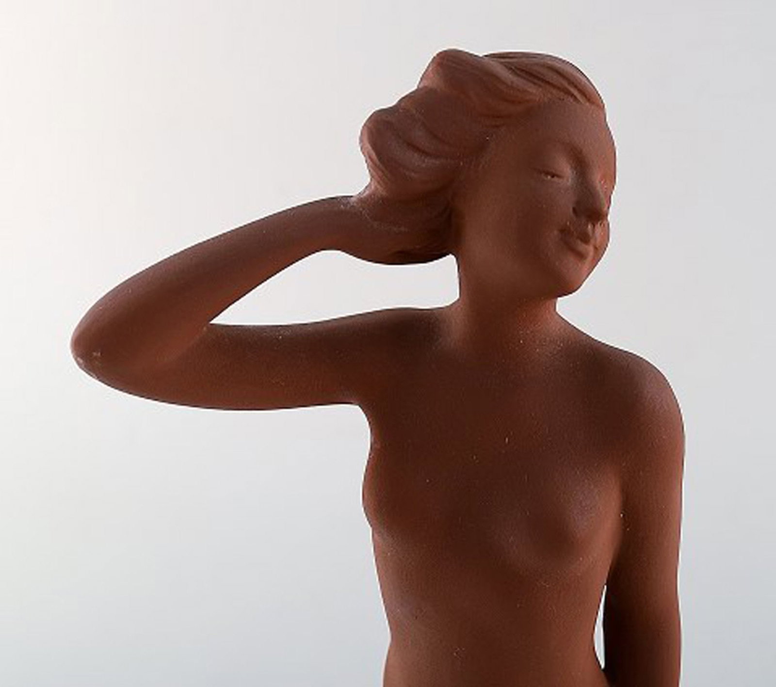 Goldscheider art deco figure of nude woman in partially glazed red clay. 1920/30's. - 5