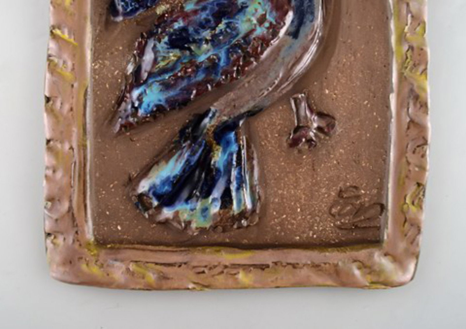 Swedish ceramist. Glazed ceramic wall plaque with bird motif. 1960's. - 4