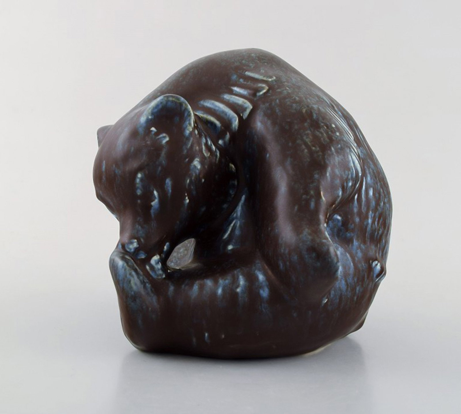 FEJ (Folke and Elsa Jernberg), Sweden. Bear in glazed ceramics. Beautiful glaze in black and blue - 2