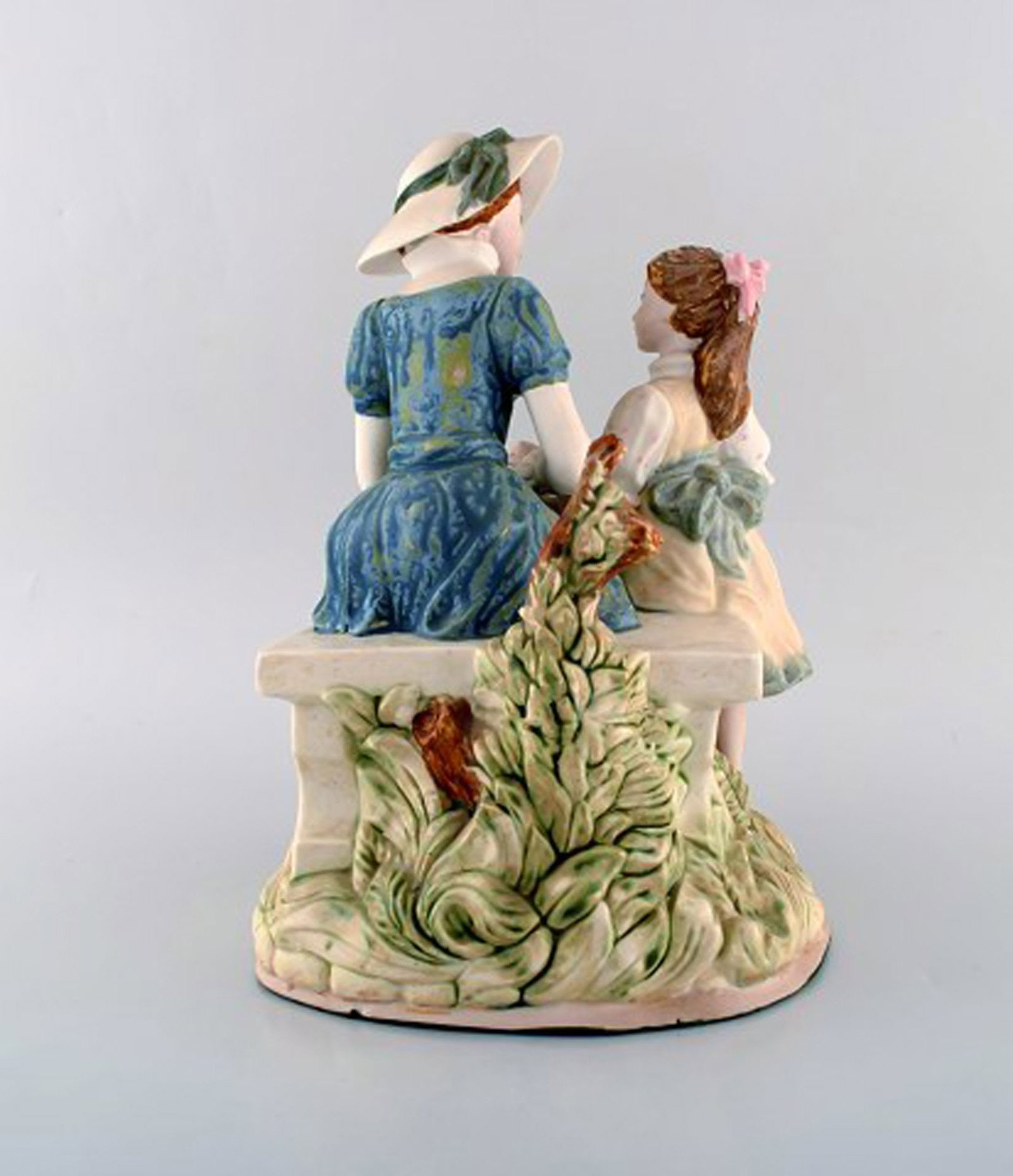 PAL, Spain. Large sculpture in glazed ceramics. Mother with daughter. 1980's. - 6