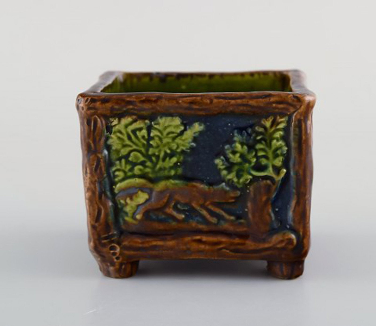 Karl Holst for Hoganas. A pair of antique art nouveau bowls in glazed ceramics. Early 20th century. - 3