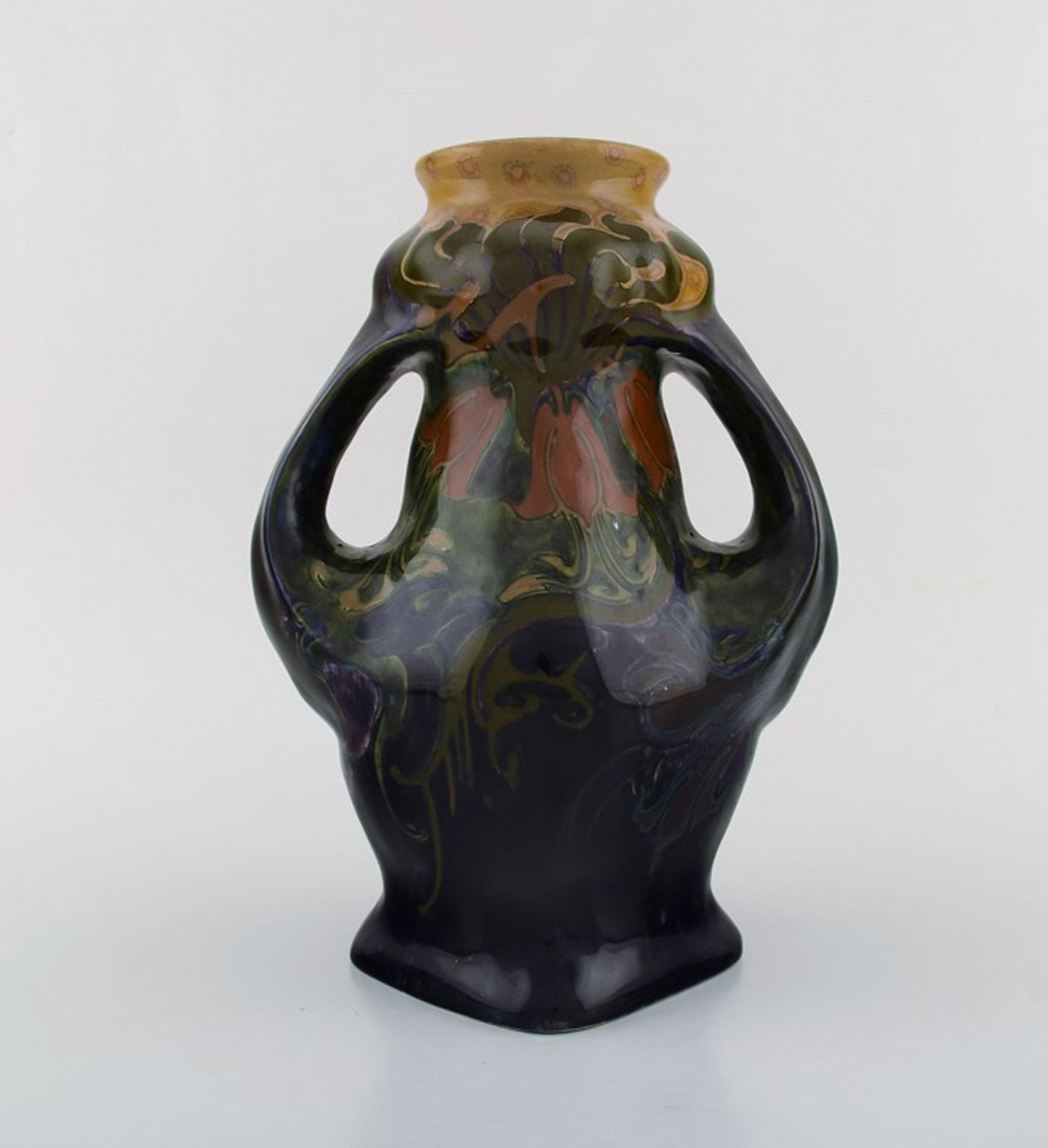 Rozenburg, Den Haag. Large art nouveau vase with gloves in glazed ceramics with flowers. 1910 / - 2