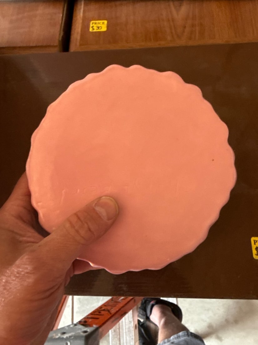 Avon Pink Scalloped Covered Powder Dish - 3