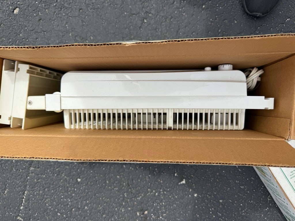 Holmes Window Fan - 3