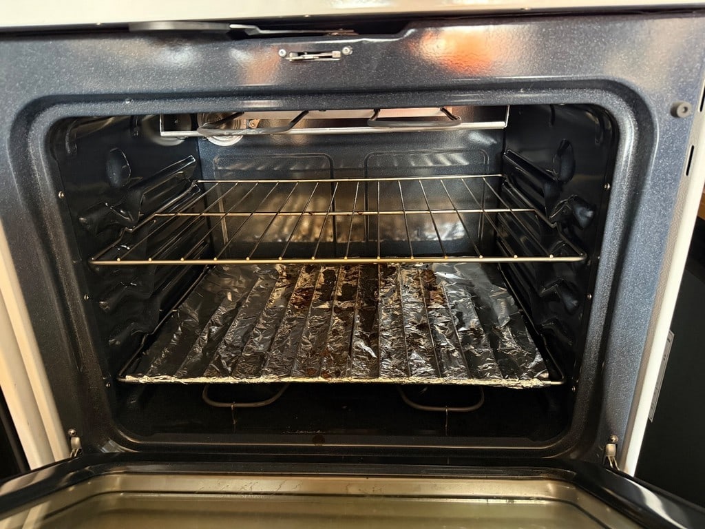 GE White Electric Freestanding Range Oven - 6