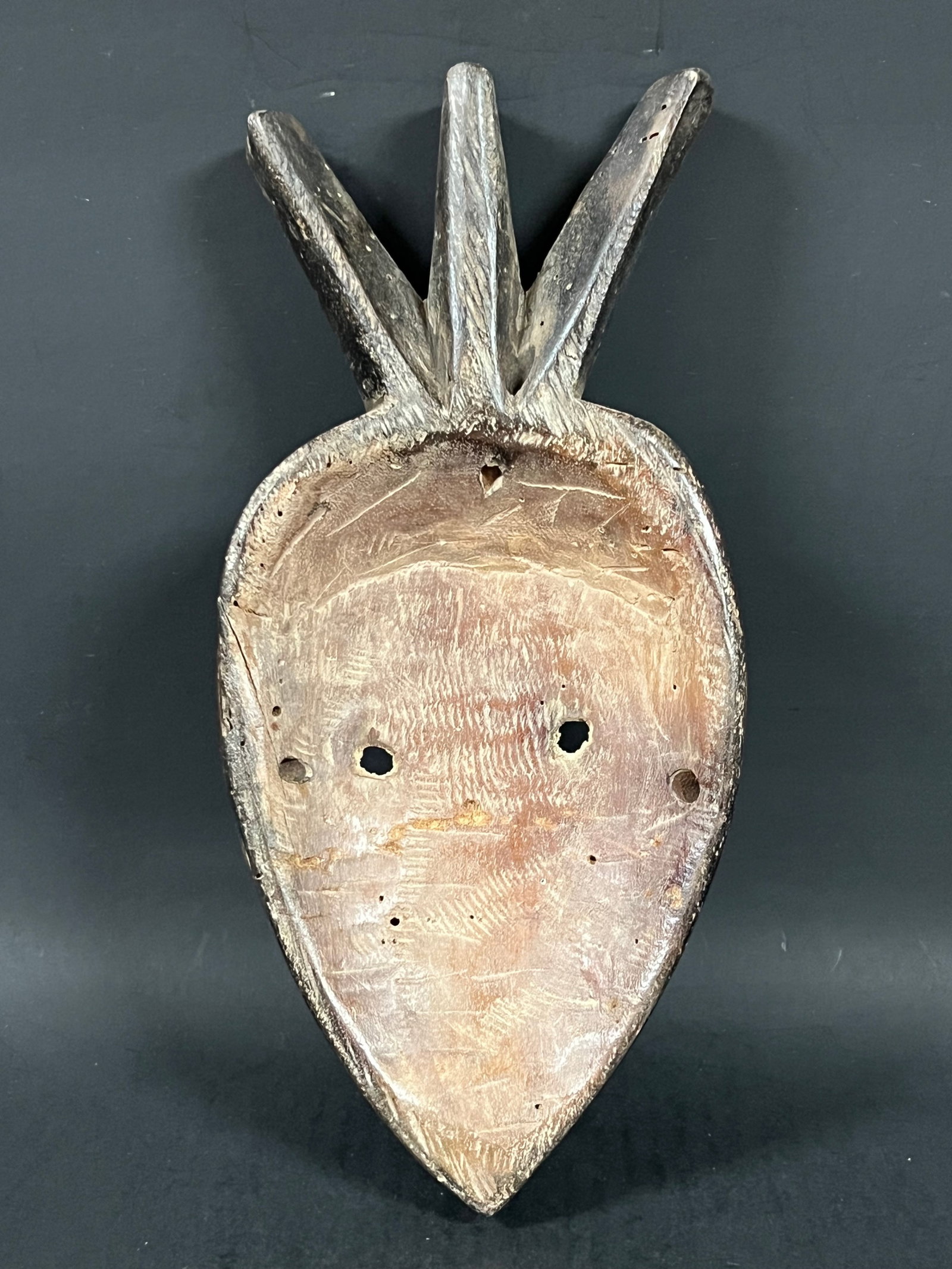 African Tribal Art Carved Wood Vuvi Maskl - 6