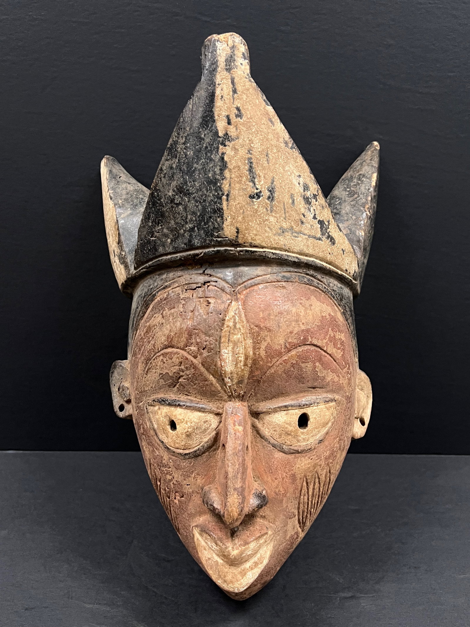 African Tribal Art Carved Wood Yuroba Mask - 4