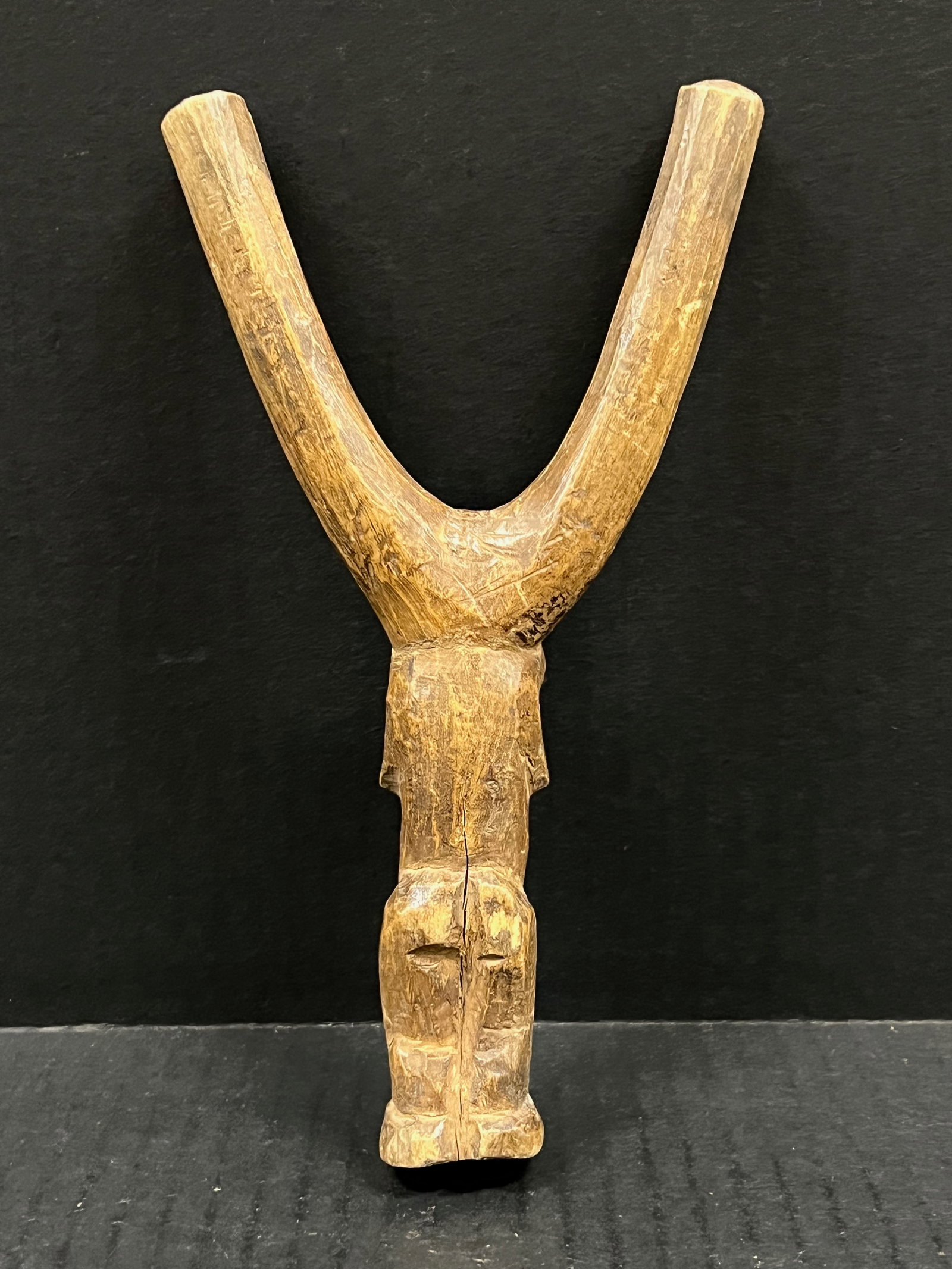 African Tribal Art Carved Wood Kuba Slingshot - 5