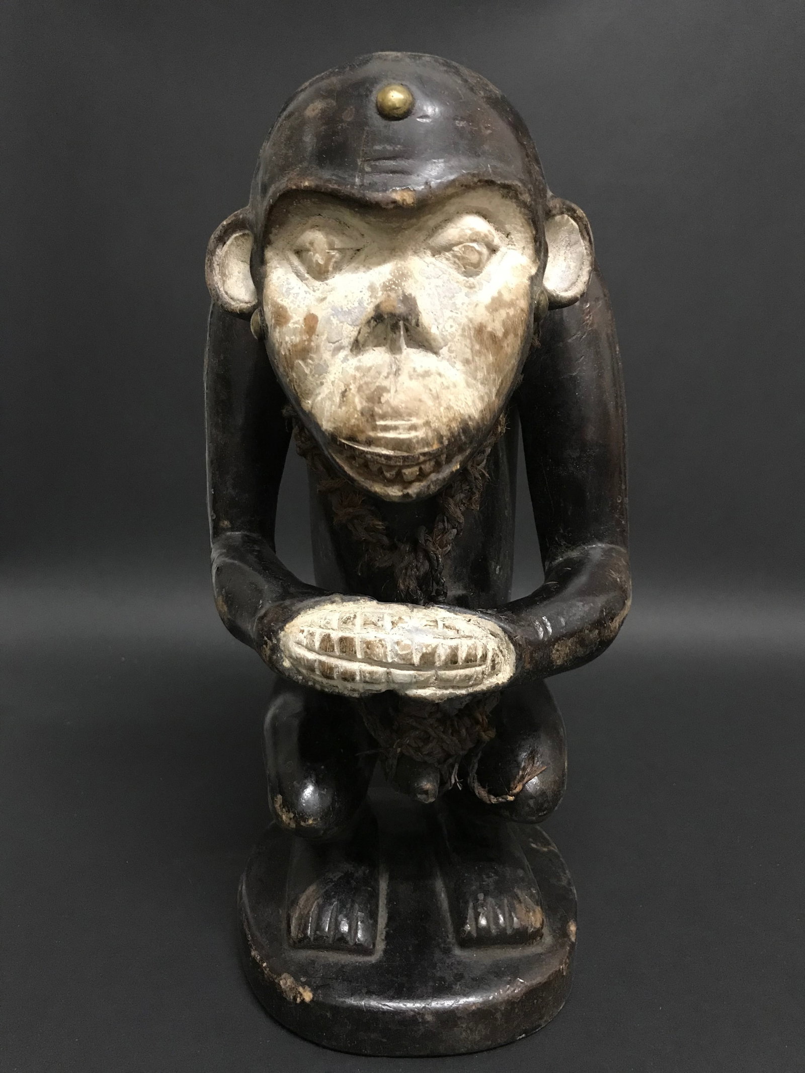 African Tribal Art Carved Wood Bulu Monkey Statue: Title: Bulu Monkey Statue Date/Period: Late 20th Century Materials: Wood Size: 12.25" h x 6" w Reserve: $150.00 Shipping: Domestic: Flat-rate of $30.00 to anywhere within the contiguous U.S. Internati