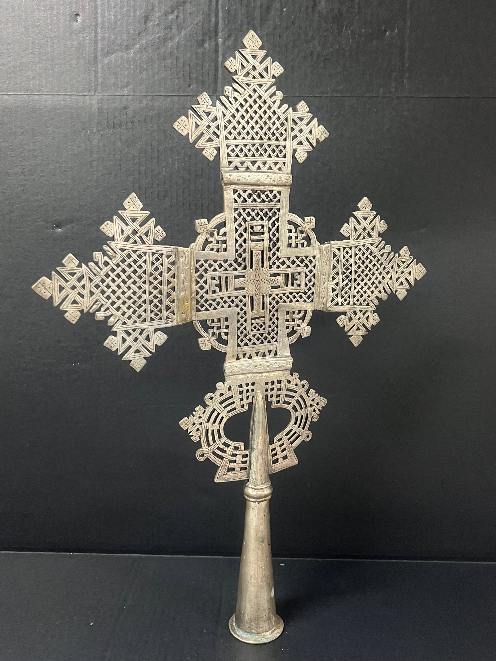 African Tribal Art Ethiopian Processional Coptic Metal Cross - 5