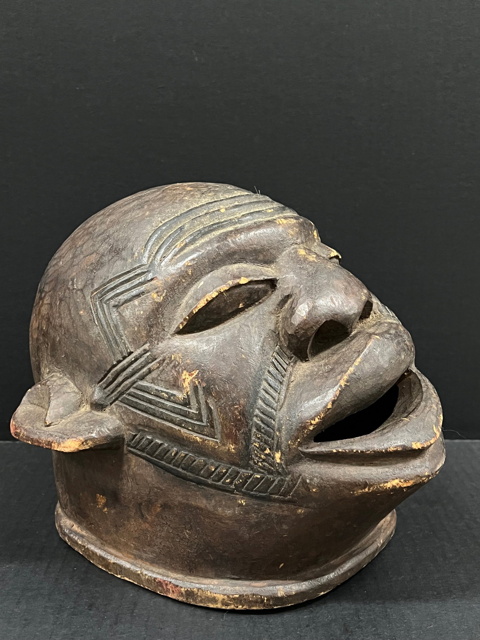 African Tribal Art Carved Wood Makonde Helmet Mask - 2