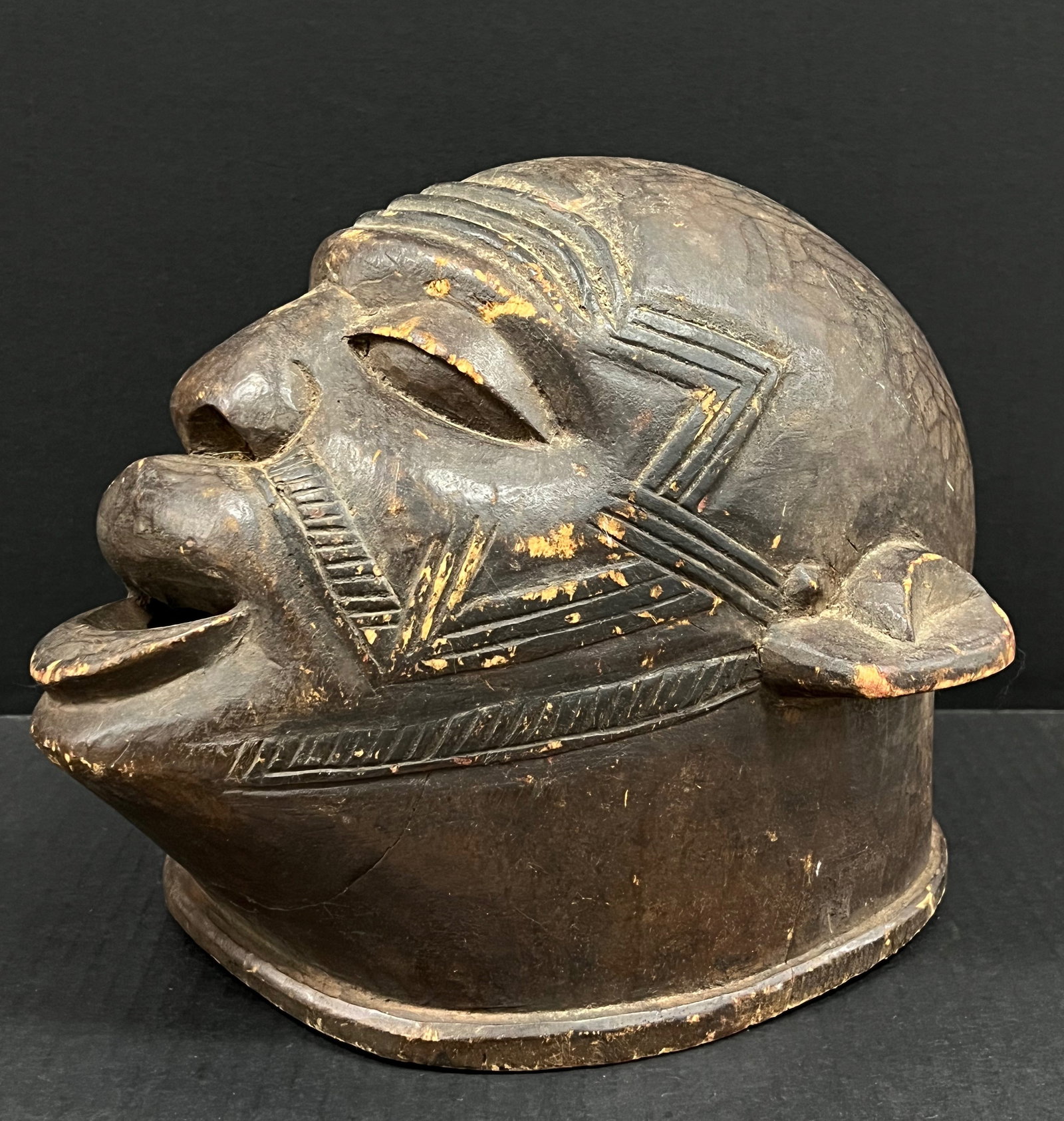 African Tribal Art Carved Wood Makonde Helmet Mask - 4
