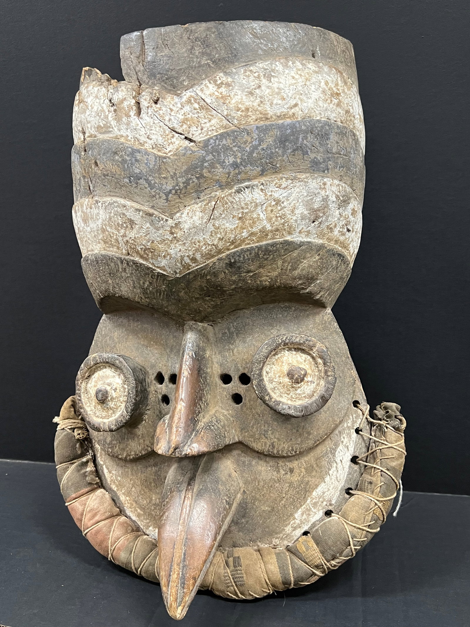 African Tribal Art Carved Wood Dan Grebo Mask - 3