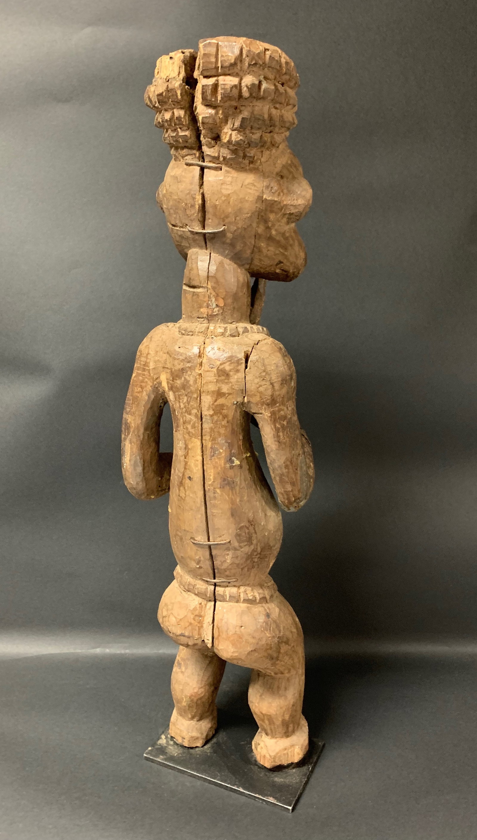 African Tribal Art Carved Wood Bamileke Statue - 7