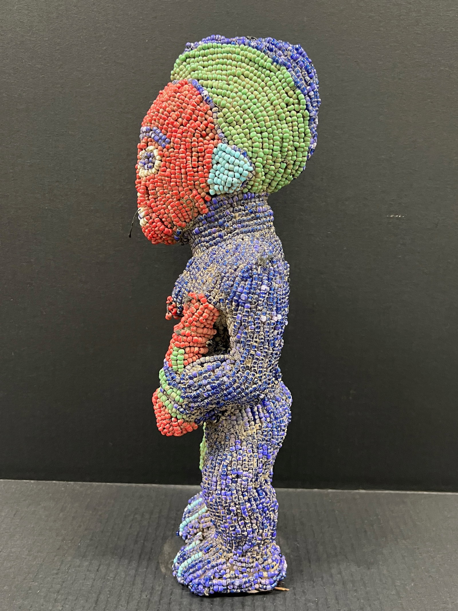 African Tribal Art Carved Wood Bamileke Beaded Statue - 6
