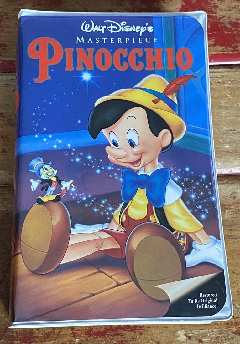 Walt Disney's Masterpiece Pinocchio VHS Rare Collector's #239-2 EXC Condition!: This rare and highly sought-after Walt Disney's Masterpiece Pinocchio VHS tape is a true collector's item. #239-2. With its stunning animation and captivating story, this classic movie is a must-have 