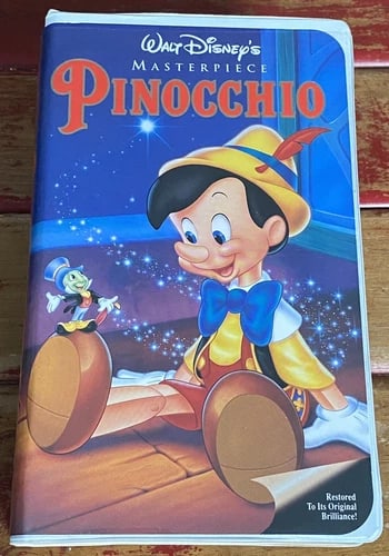 Pinocchio VHS Walt Disney Masterpiece Edition #239 Digitally Remastered VGood: PINOCCHIO Walt Disney Masterpiece VHS Tape 1993 (012193) Digitally Mastered #239 Clamshell Very good condition. Clamshell clean, one small indentation to lower right corner. See photos for exact condi