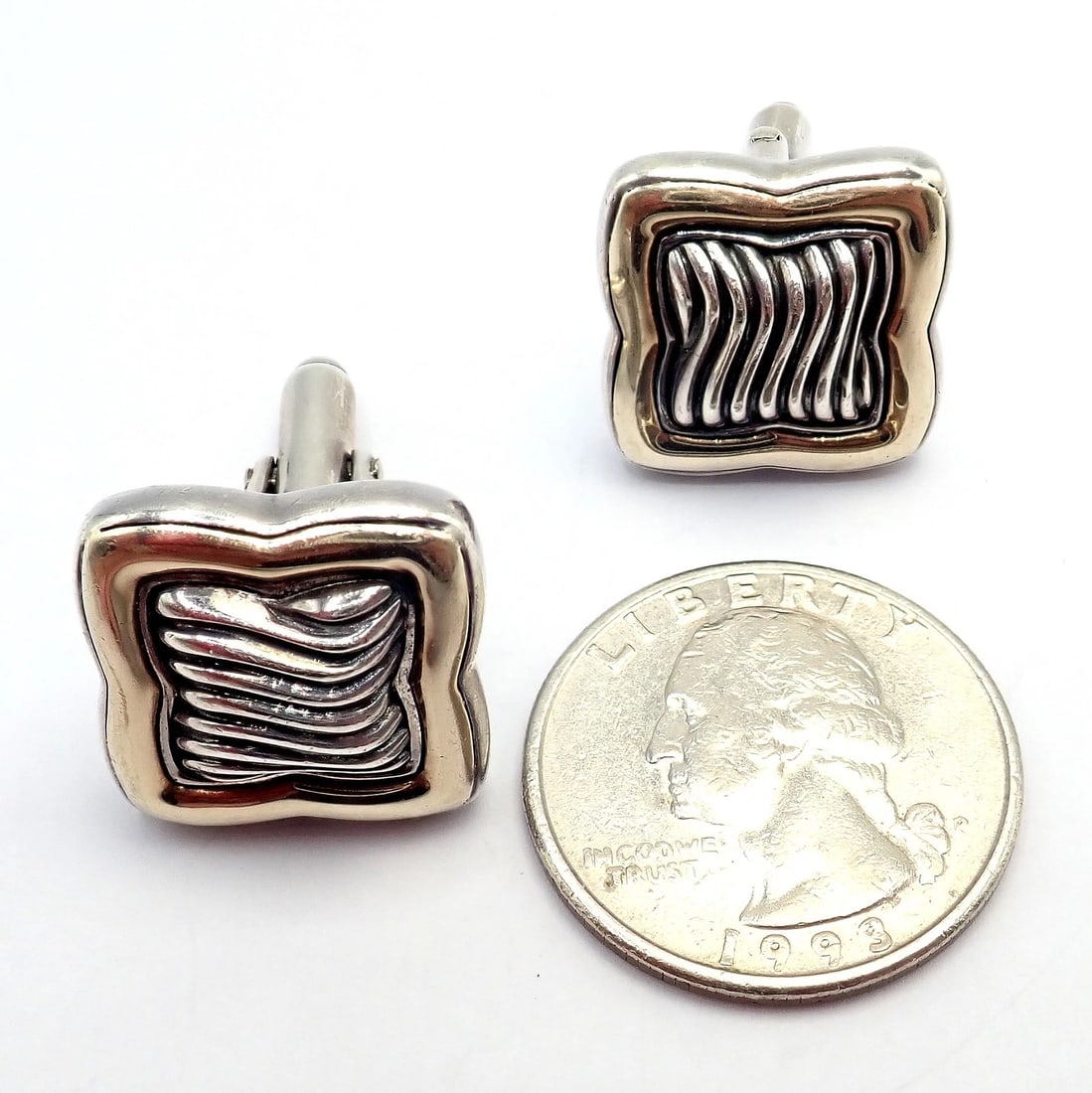 Authentic! David Yurman DY Silver 18k Yellow Gold Large Quatrefoil Cufflinks - 3