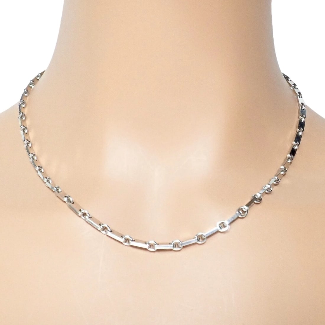 Authentic! Cartier 18k White Gold Flat Link Necklace 17.75" 1998 - 2
