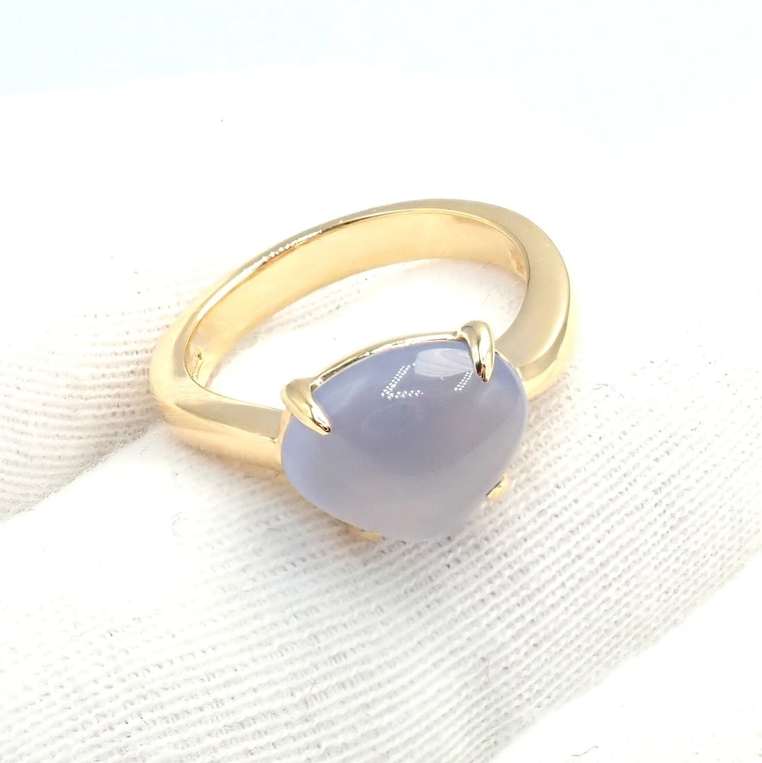 Authentic! Bulgari 18k Yellow Gold Mediterranean Eden Chalcedony Ring Size 5.75 - 5