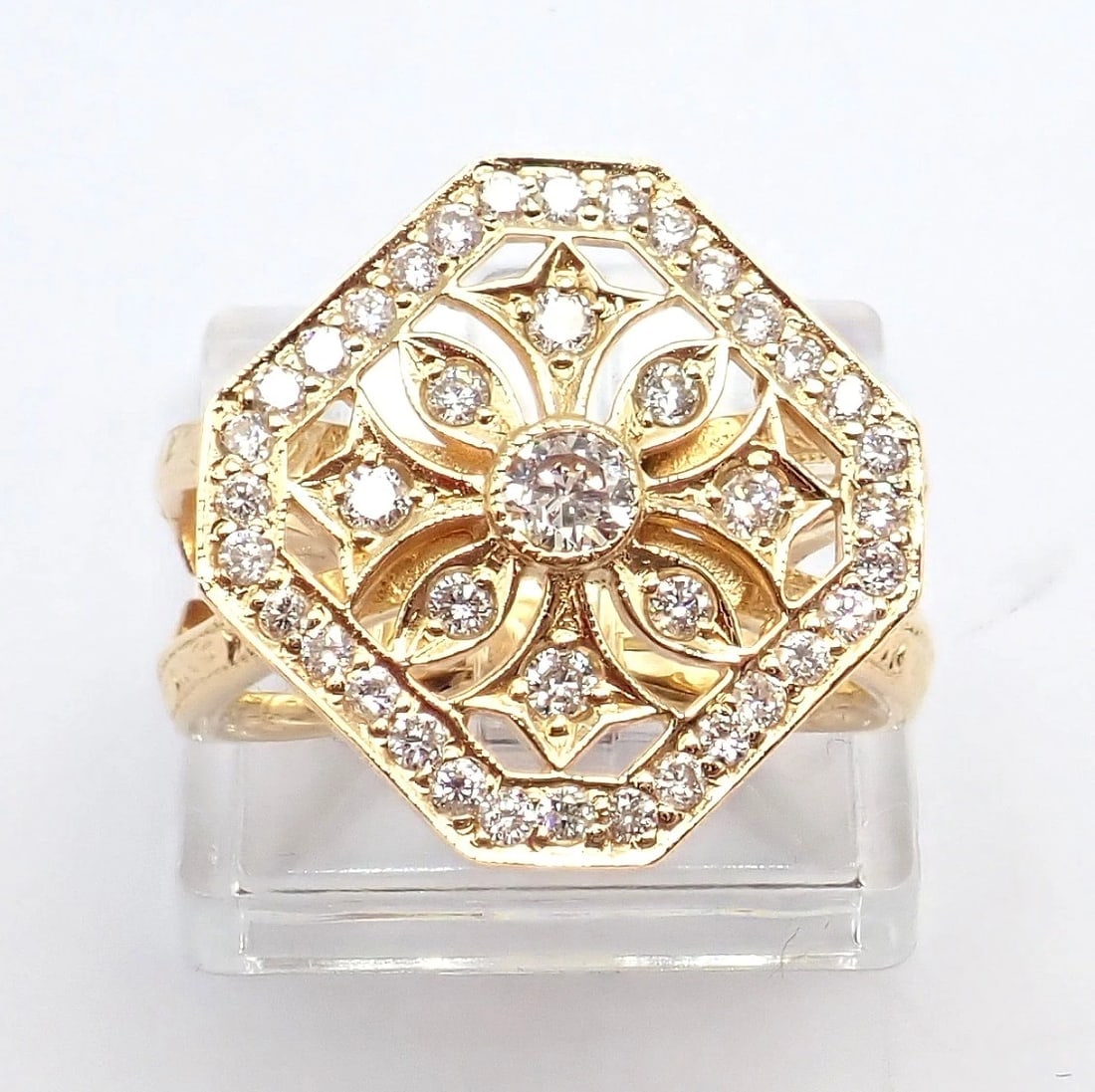Authentic Loree Rodkin 18k Yellow Gold Diamond Gothic Cross Ring - 7