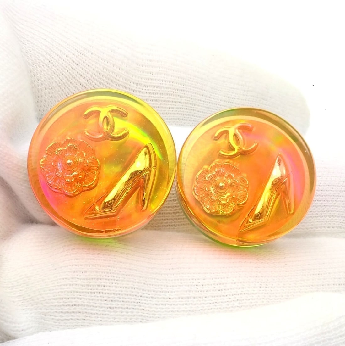 Rare! Vintage Chanel Paris France Holographic Logo Camellia Earrings 1997 Spring - 6