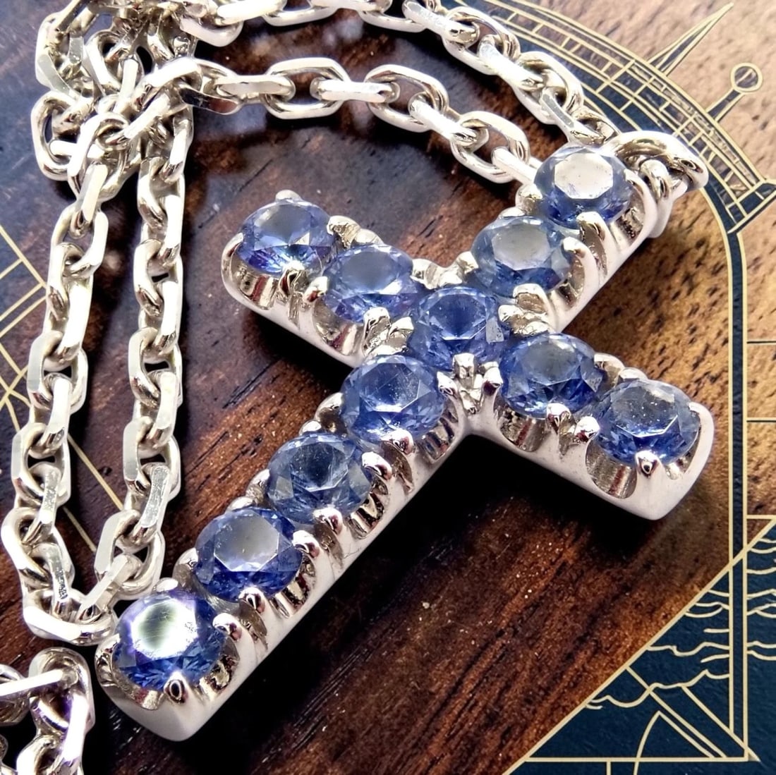 Authentic! Cartier 18k White Gold Sweet Cross Blue Sapphire Pendant Necklace - 2
