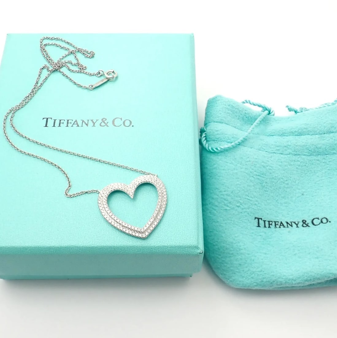 Tiffany & Co Platinum Diamond Heart Double Metro Medium Pendant Necklace - 2