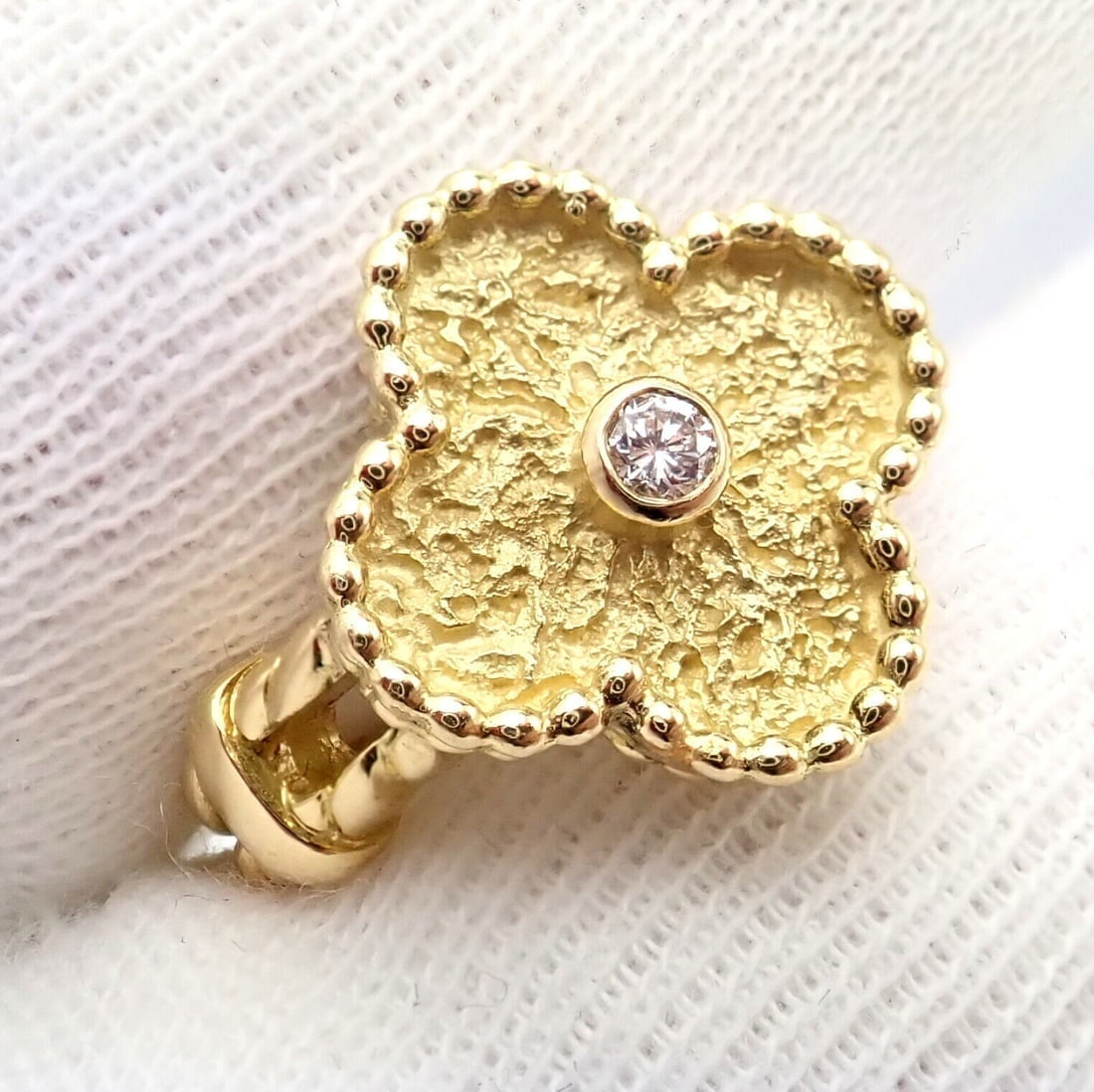 Authentic! Van Cleef & Arpels Vintage Alhambra 18k Yellow Gold Diamond Ring 4.75 - 2