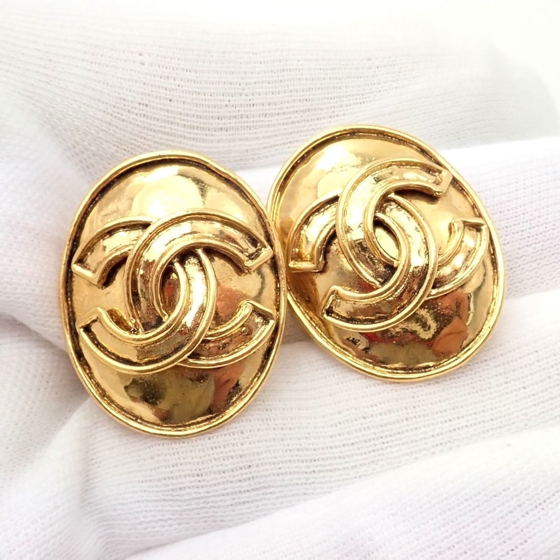 Rare! Vintage Chanel Paris France Logo Earrings 1994 Spring Collection - 4