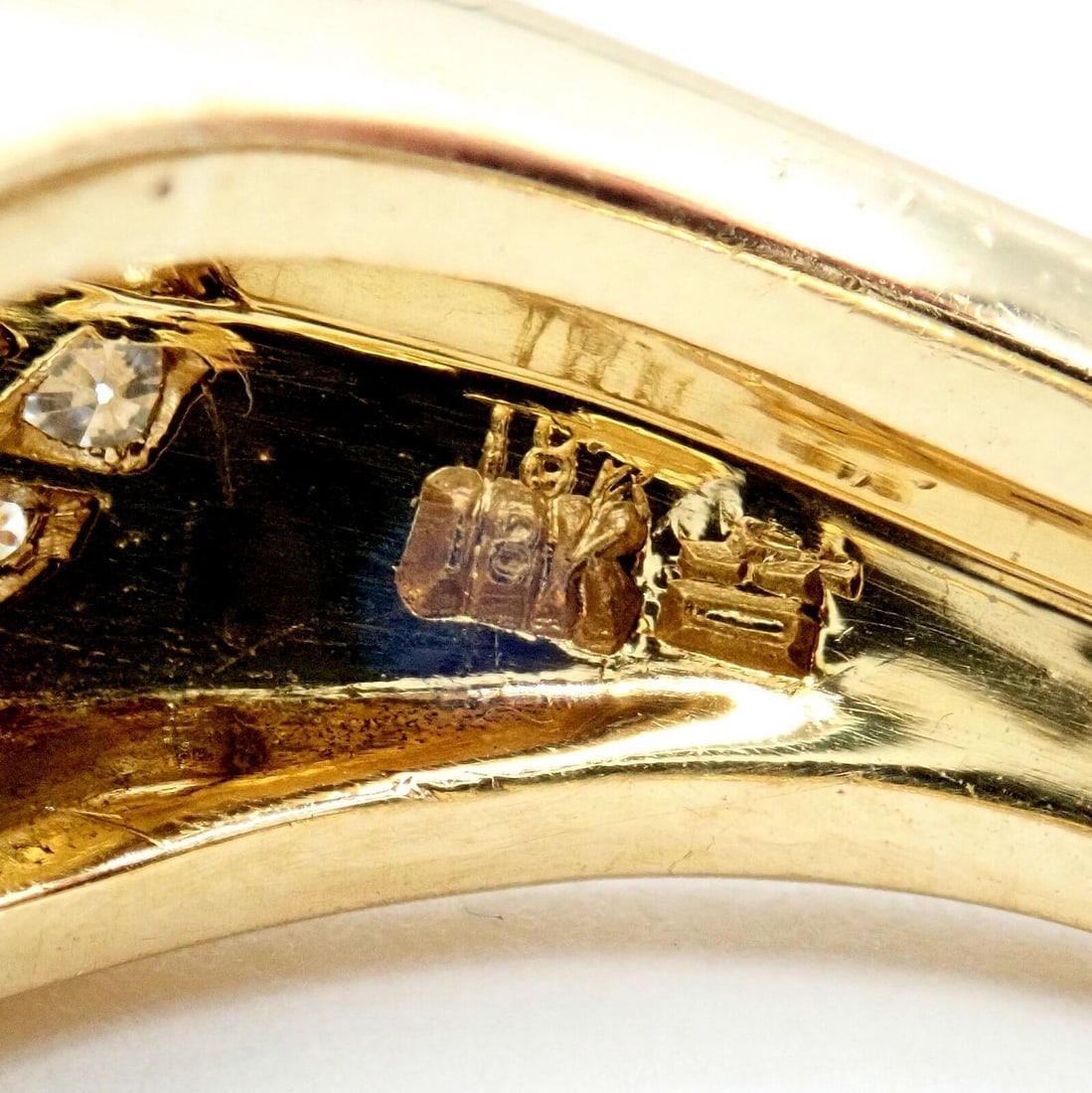 Authentic! Julius Cohen 18k Yellow Gold Diamond Lapis Ring - 5