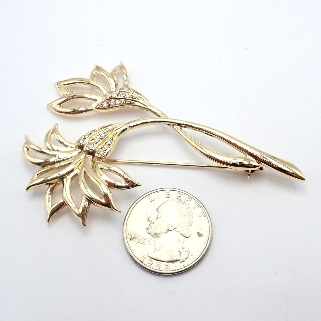 Rare! Vintage Mikimoto 18k Yellow Gold Diamond Large Double Flower Brooch - 2