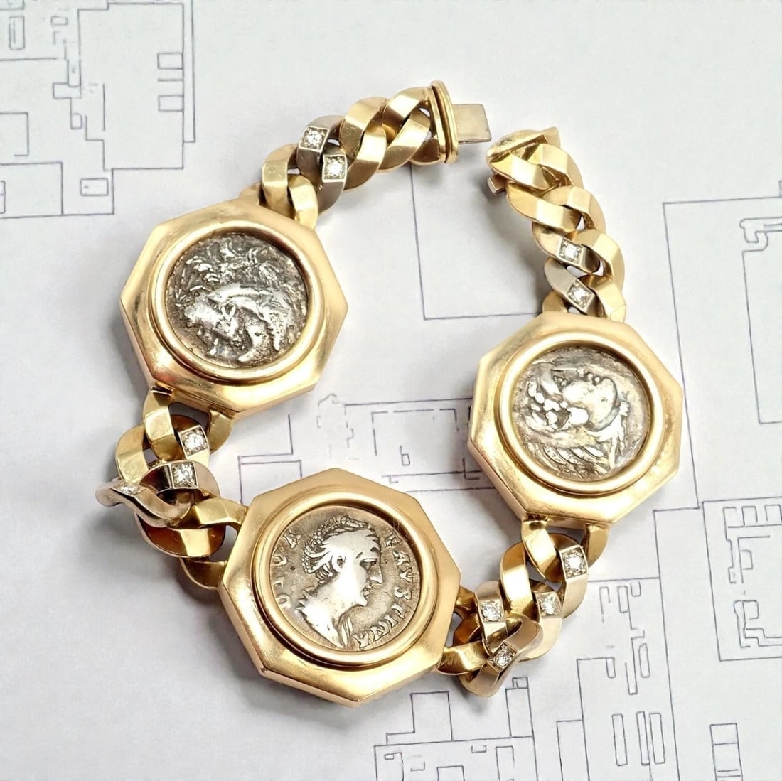 Rare! Bvlgari Bulgari 18k Gold Diamond Monete Antique Large Coin Link Bracelet - 2
