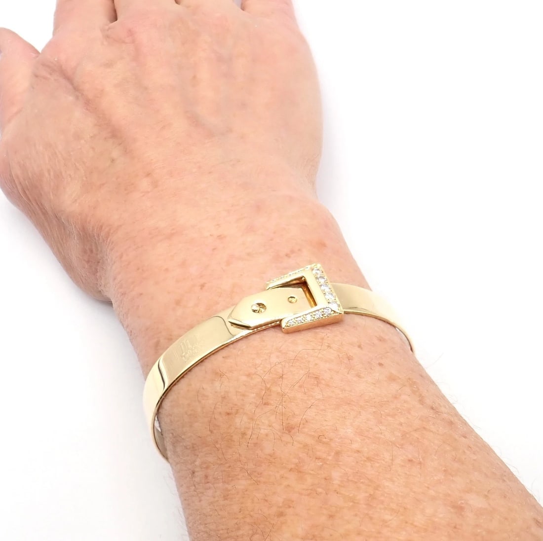 Authentic! Hermes 18k Yellow Gold Diamond Buckle Bangle Bracelet - 7