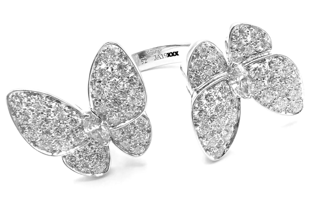 Van Cleef & Arpels 18k White Gold Diamond Two Butterfly Between Finger Ring - 6