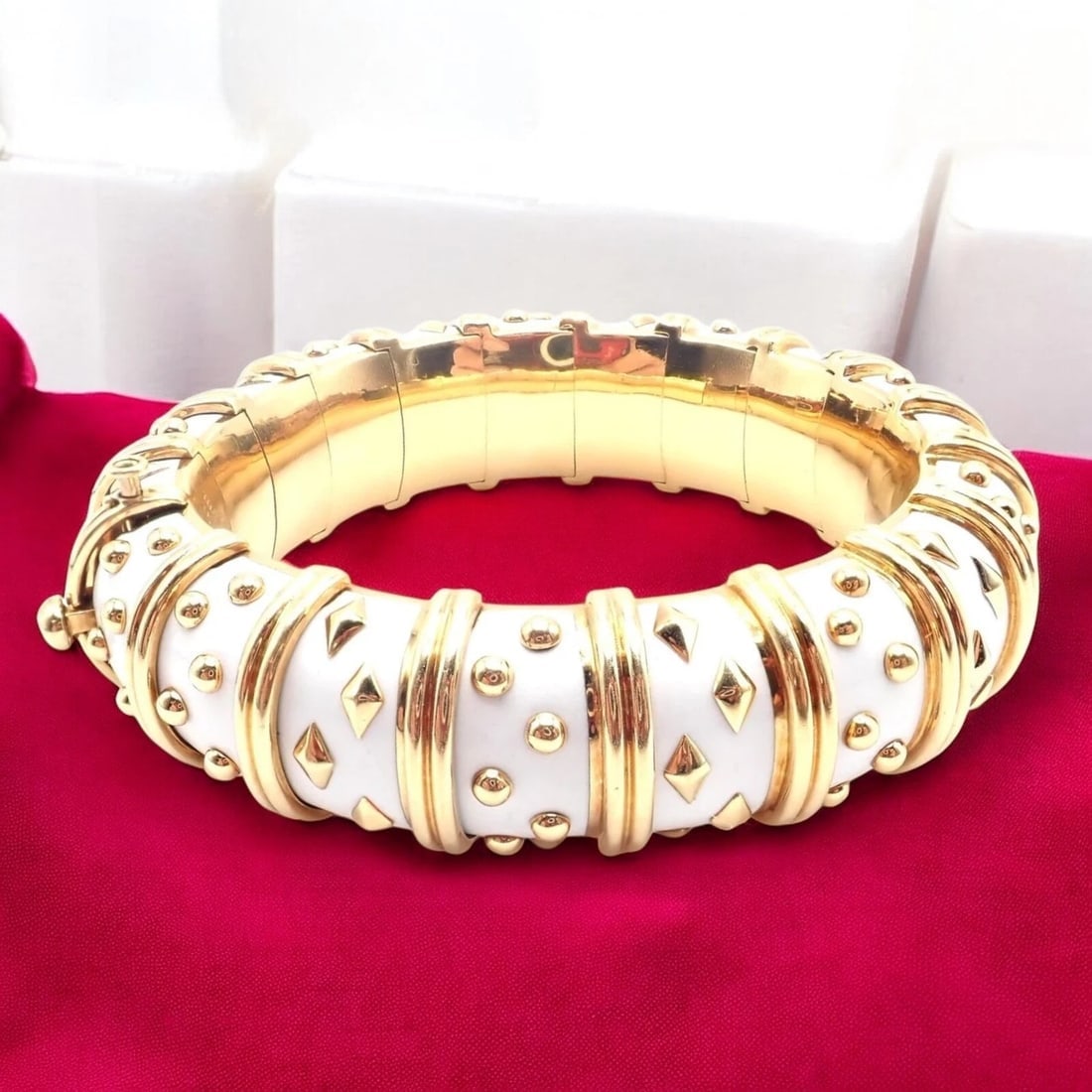 Tiffany & Co Schlumberger Dot Losange 18k Yellow Gold Enamel Bangle Bracelet - 2