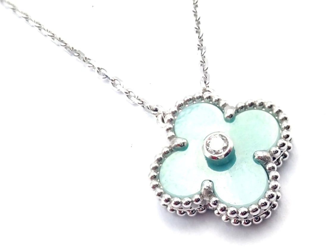 Van Cleef &Arpels Celadon Sèvres Porcelain Diamond 18k Vintage Alhambra Necklace - 4