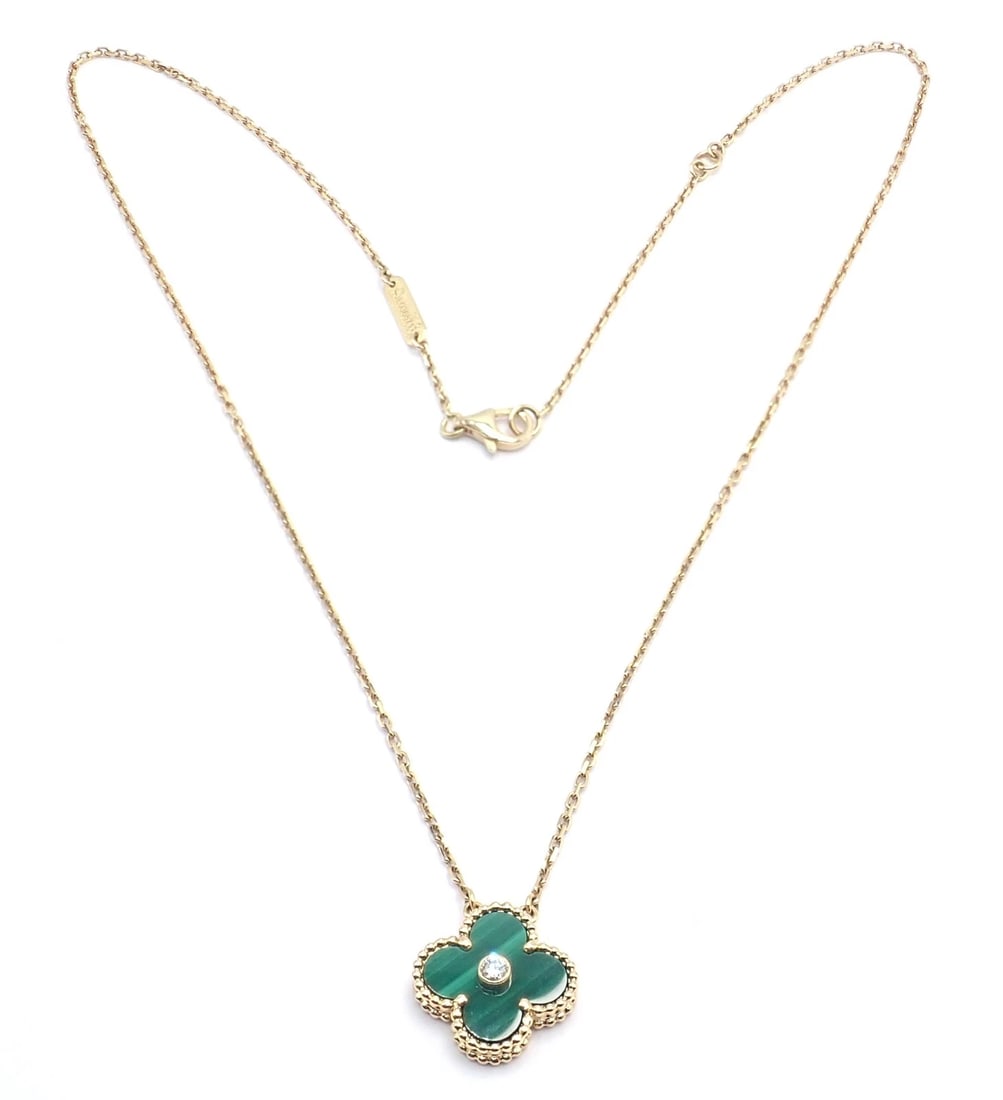 Van Cleef & Arpels Diamond 18k Vintage Alhambra Malachite Holiday 2013 Necklace - 8