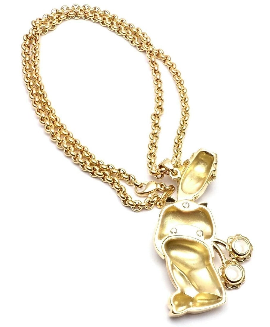 Authentic! Chopard 18k Yellow Gold Large Happy Clown Flower Pendant Necklace - 4