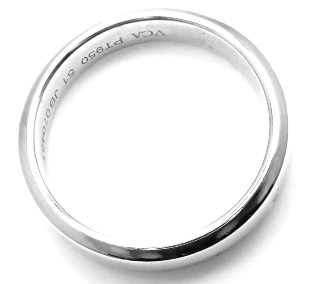 Authentic! Van Cleef & Arpels Toujours Platinum 4mm Wide Band Ring Size 51 - 4