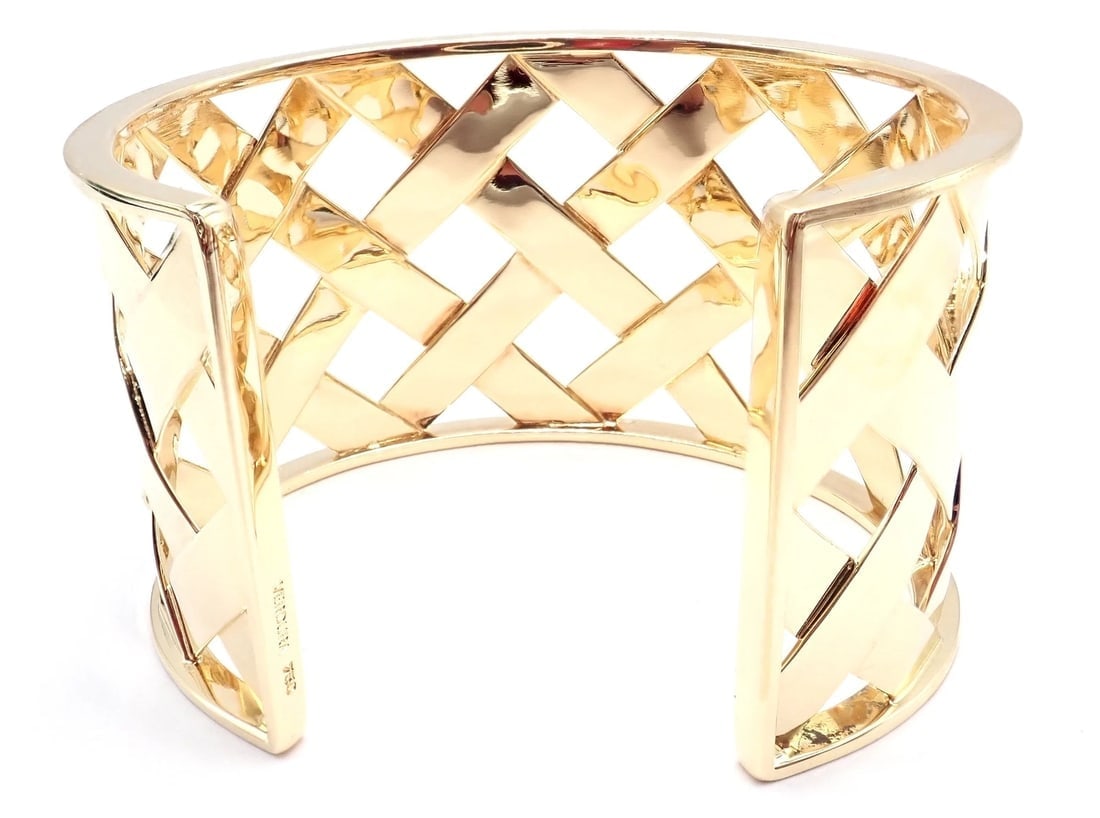 Rare! Authentic Verdura 18k Yellow Gold Criss Cross Wide Cuff Bracelet - 8